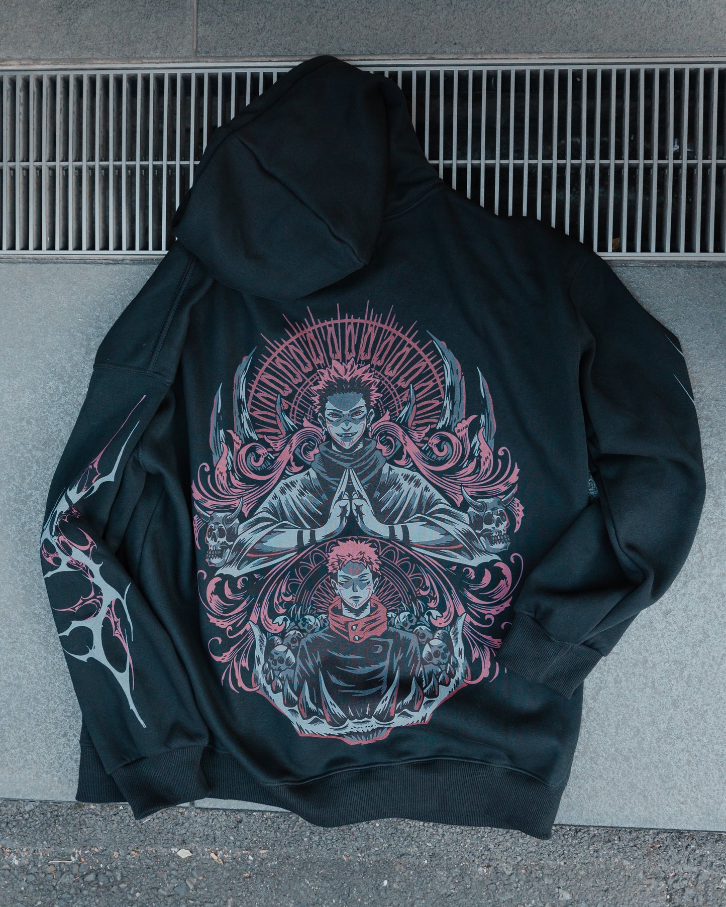 TWISTED REFLECTIONS HOODIE